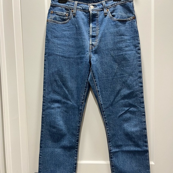 Levi’s 501 size 28 - Picture 3 of 6